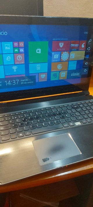 Portátil Lenovo Flex 15 (leer)