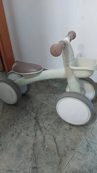 Bicicleta de equilibrio para niños