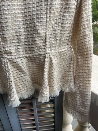 Chaqueta Mango Talla S flecos beige