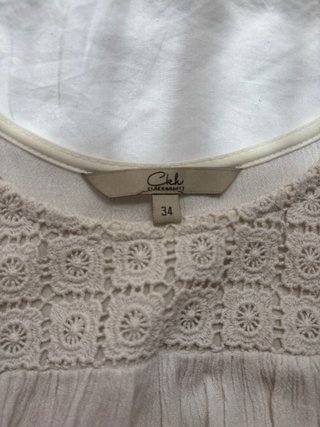 Blusa blanca con encaje talla 34