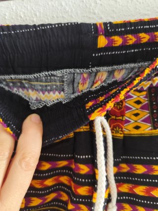 Pantalón étnico estampado