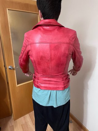 Chaqueta de cuero roja Talla XL
