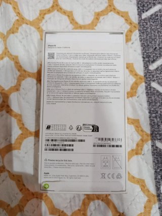 Caja iPhone 16 Azul