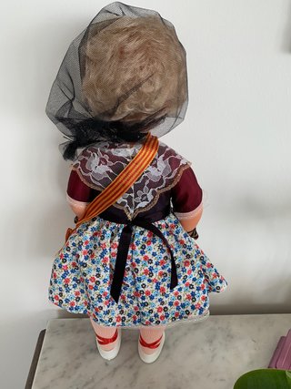 Muñeca antigua aragonesa sin usar
