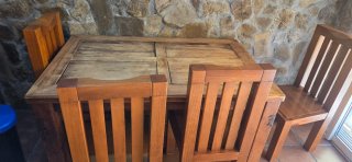 Mesa y 4 Sillas Madera Maciza