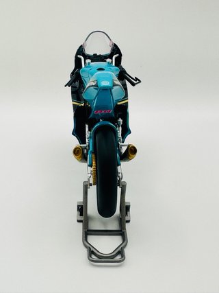 Maqueta Moto CFMOTO David Alonso 1/12