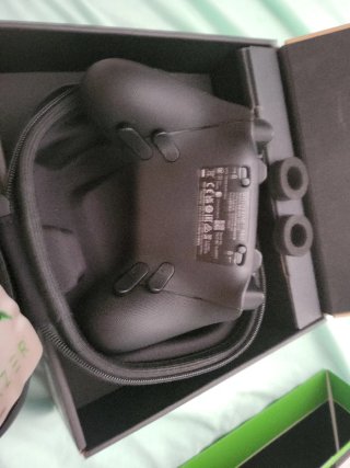Razer Wolverine V3 Pro 8K Wireless