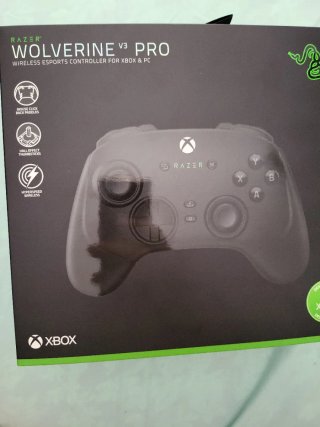 Razer Wolverine V3 Pro 8K Wireless