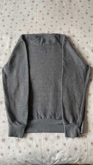 Sudadera gris básica Primark talla S