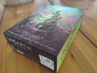Juego de Mesa Unearth