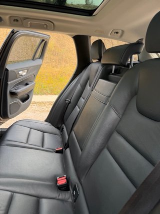 Volvo V60 T8 hibrido enchufable
