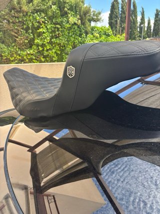 Asiento Harley Touring Saddlemen SDC Step Up