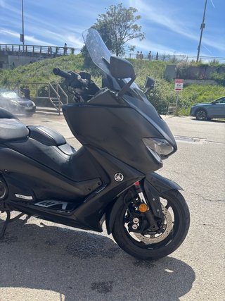 Yamaha T-Max 560 2020 Negra