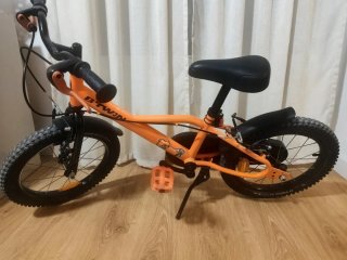 Bicicleta infantil Btwin Robot 16 pulgadas naranja