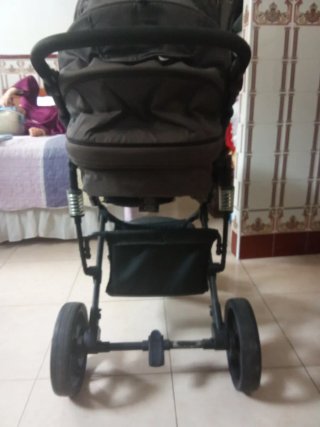 Carro de bebé Beloved como nuevo