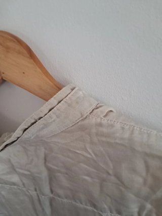 Camisa de botones beige talla S