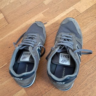 Zapatillas New Balance grises ***SOLO ENVIO***