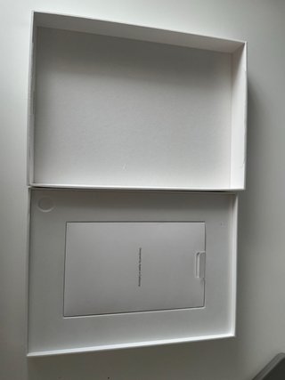 Caja iPad A16 (solo caja)