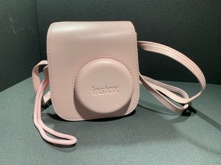 Cámara Fujifilm Instax Mini Rosa