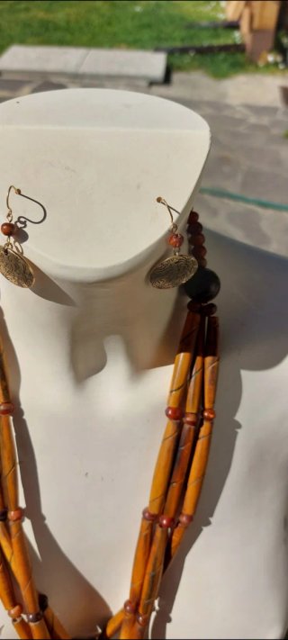 Collana  stile Maori con orecchini