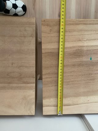 Mesitas de noche de madera y cuero