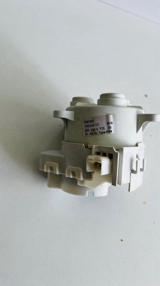 Bomba de Lavadora 3 Vías 48901003