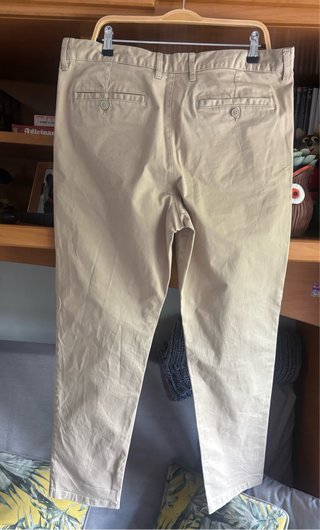 Pantalón caballero beige