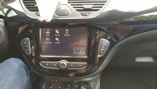 Opel Corsa 2016 con cámara trasera
