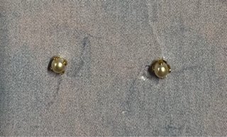 Pendientes oro 18k  recién nacida 1 (el par 80€)