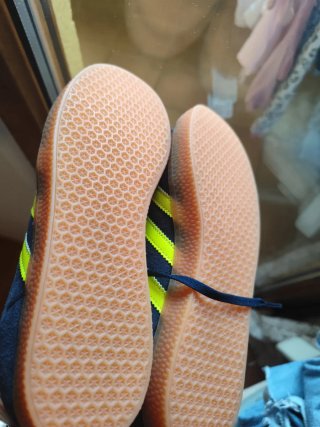 Zapatillas Adidas Gazelle Talla 38.5,con caja,nuev