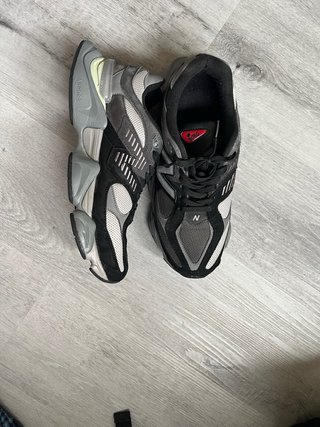 Zapatillas New Balance 9060 Negro/Gris