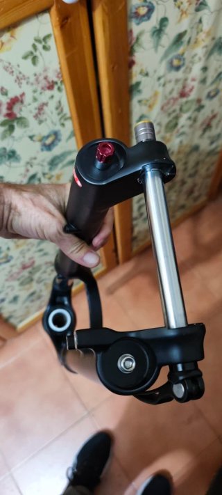 Horquilla MTB 29 SR Suntour XCR 34 Air LO-R