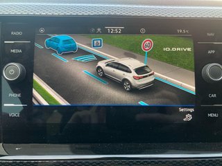 Volkswagen Taigo R-Line 1.0 TSI 85 kW (115 CV) DSG