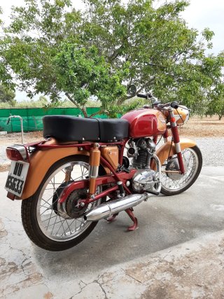 Ducati 175 TS Mototrans clásica Restauración compl