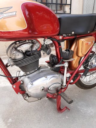 Ducati 175 TS Mototrans clásica Restauración compl