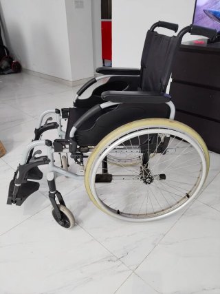 Silla de ruedas INVACARE ACTION