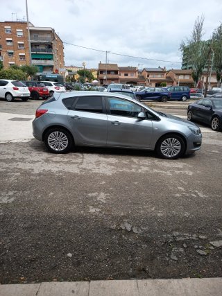 Opel Astra 2015