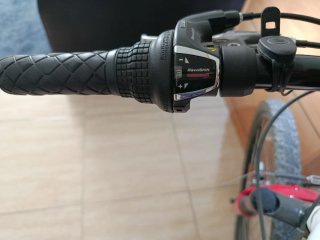 Bicicleta B'Twin Rockrider 240