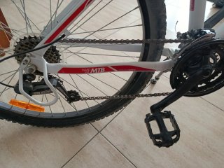 Bicicleta B'Twin Rockrider 240