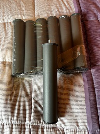 Patas de cama nuevas sin estrenar (Set de 6+1)