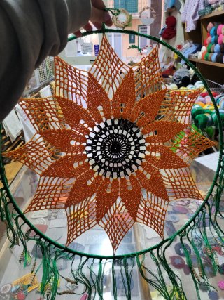 Decorazione da parete girasole uncinetto