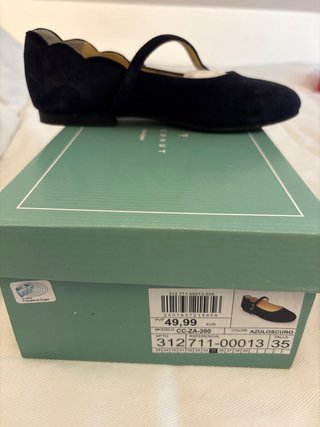 Merceditas azul marino talla 35