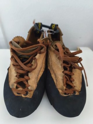 La Sportiva Mythos