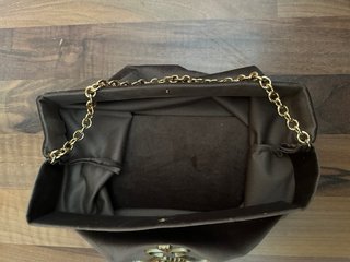 Borsa Ricci marrone con catena oro