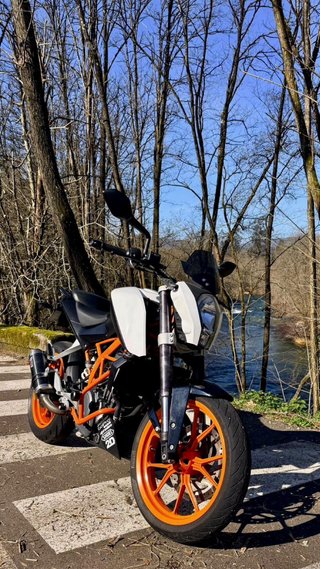 KTM Duke 390 2013 Naranja/Blanca