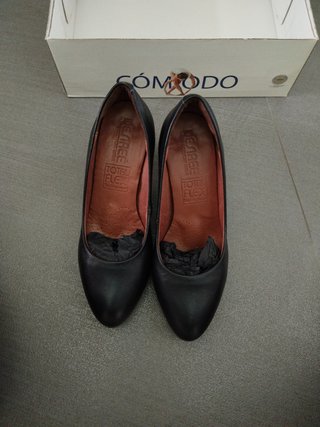 Zapatos de piel negros