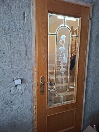 Puerta de madera interior