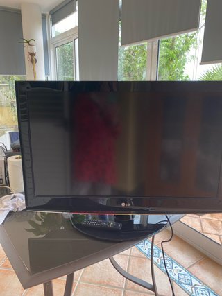 Televisión LG Negra