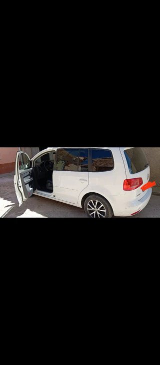 Volkswagen Touran 2015