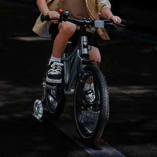 Ruedines ajustables para bicicleta infantil